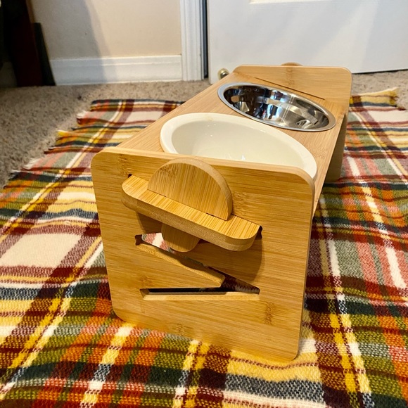 Small dog platform feeder - Picture 7 of 14